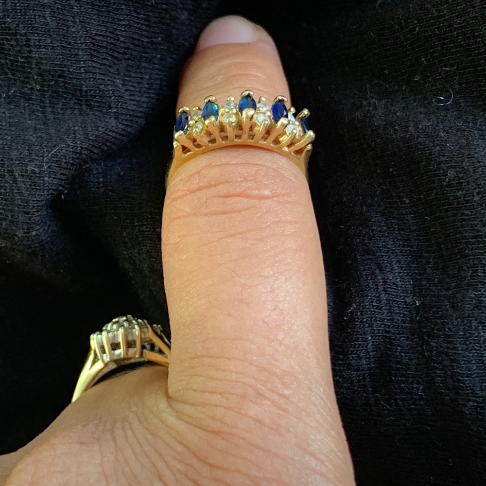 14k Sapphire and Diamond ring - Picture 15 of 16